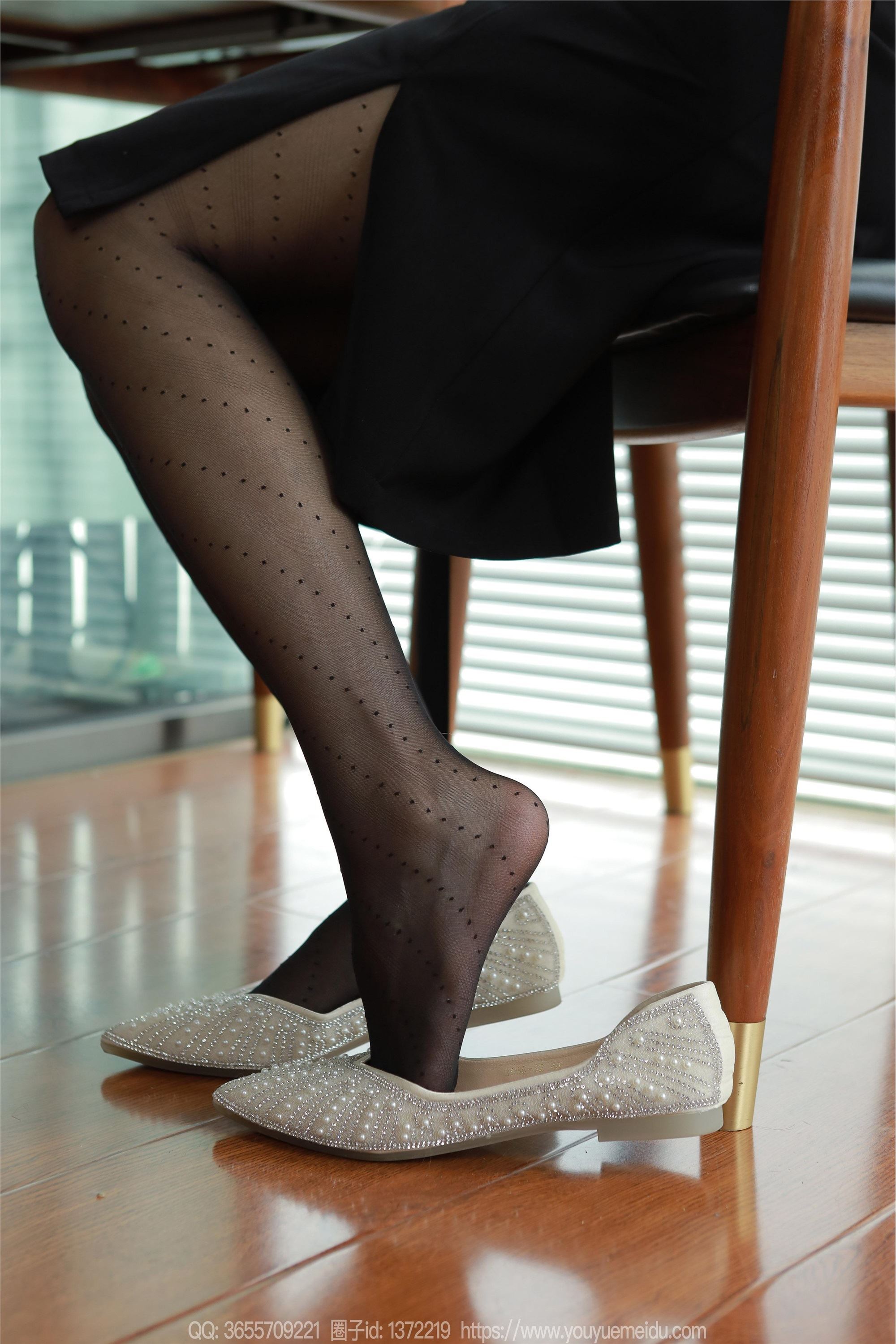 IESS异思趣向  2024.06.12 丝享家 1766 小宝《迷人波点》